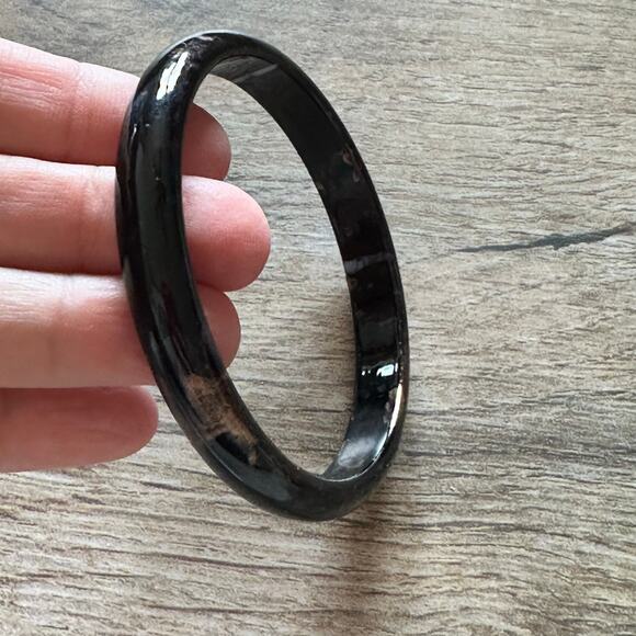 Unique vintage bracelet 8” around BOGO FREE - Picture 1 of 4